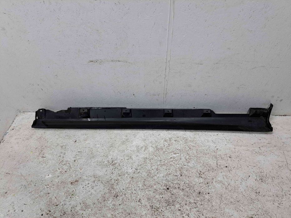 Prag lateral stanga Ford Focus 3 Turnier [Fabr 2010-2018]