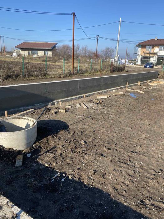 Строителство на къщи- груб строеж- бетонови съоръжения- подпорни стени