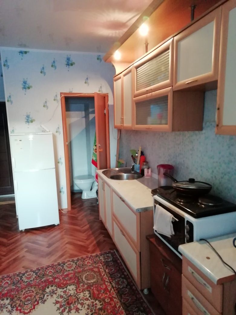 Продам благоустроенную комнату в общежитии (Мини квартира)