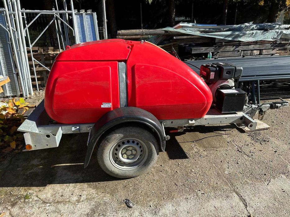 Remorca/Cisterna/Aparat de spalat cu presiune YANMAR