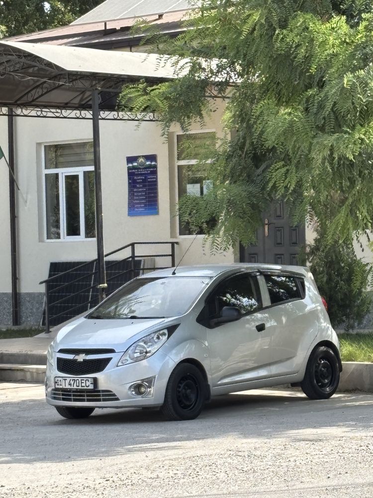 Chevrolet Spark 2015 СРОЧНО
