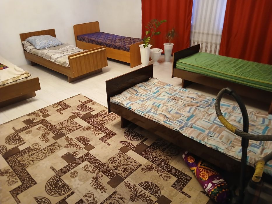 Кровати хорошим состояние