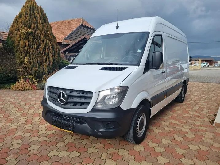 Mercedes-Benz Sprinter (2 buc)