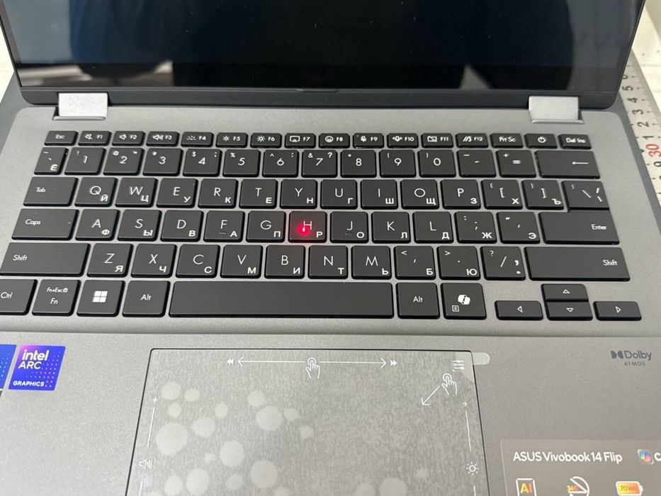 Asus Vivobook Flip 14OLED 2.8K ultra7-256V