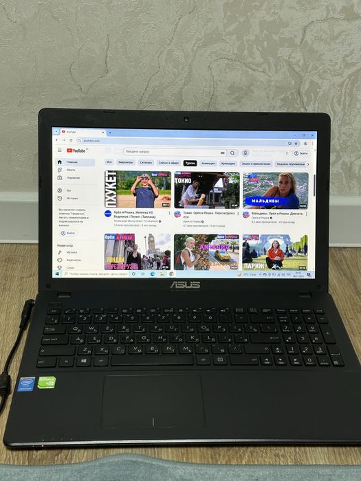 Ноутбук Asus продам
