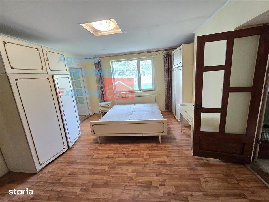Casa de vanzare + 1200 mp teren, la 28 km de Iasi