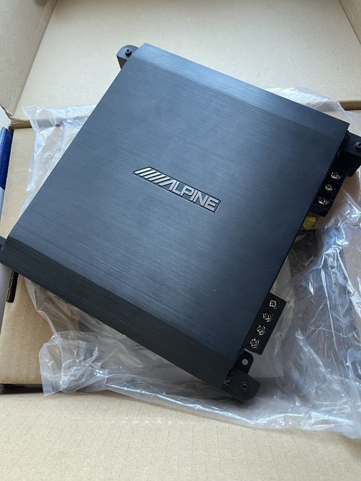 Amplficator NOU alpine bbx t600