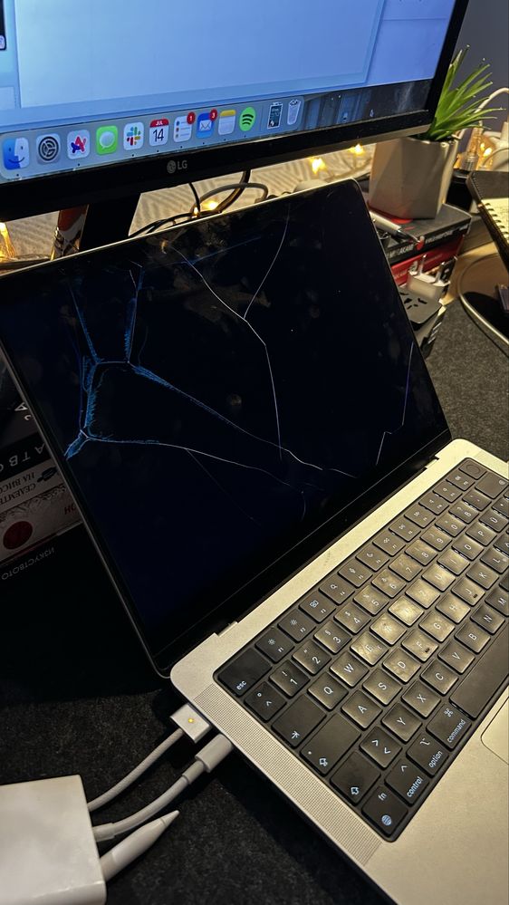 Macbook Pro 14” M2 Pro 16GB RAM 512SSD 14-inch Silver