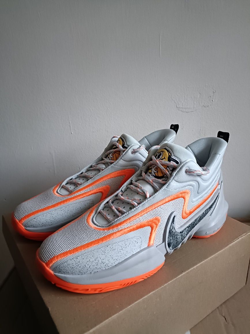 Nike Cosmic Unity 2 номер 45.5 код 60A