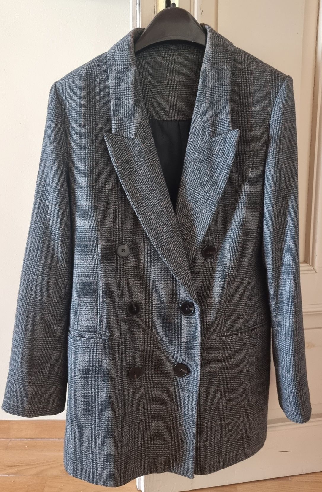 ZARA 2 блейзъра + MANGO сако + H&M елегантен елек