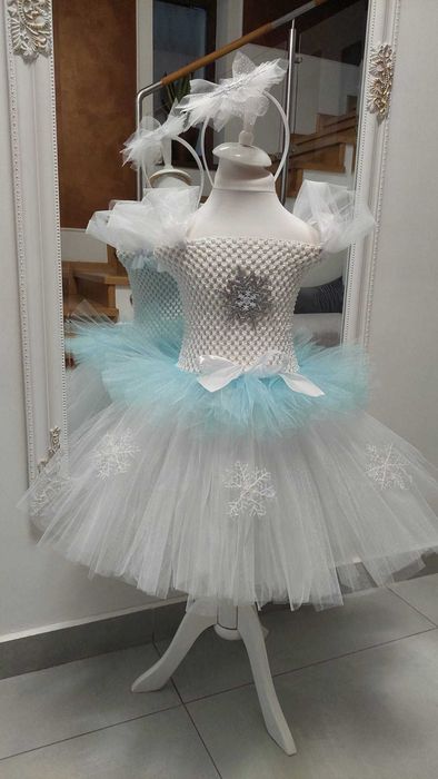 Rochita TUTU Fulg de Nea Zapada alba serbare iarna Craiasa