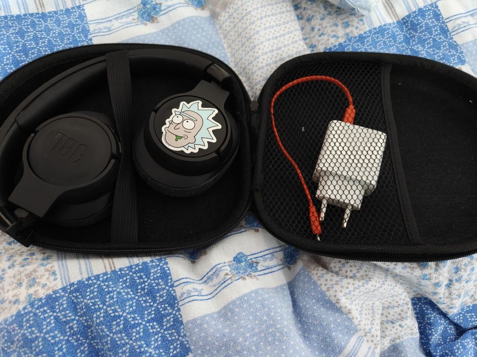 наушиJBLTUNE750BTNC,блок,провод оригинальные+чехол к ним