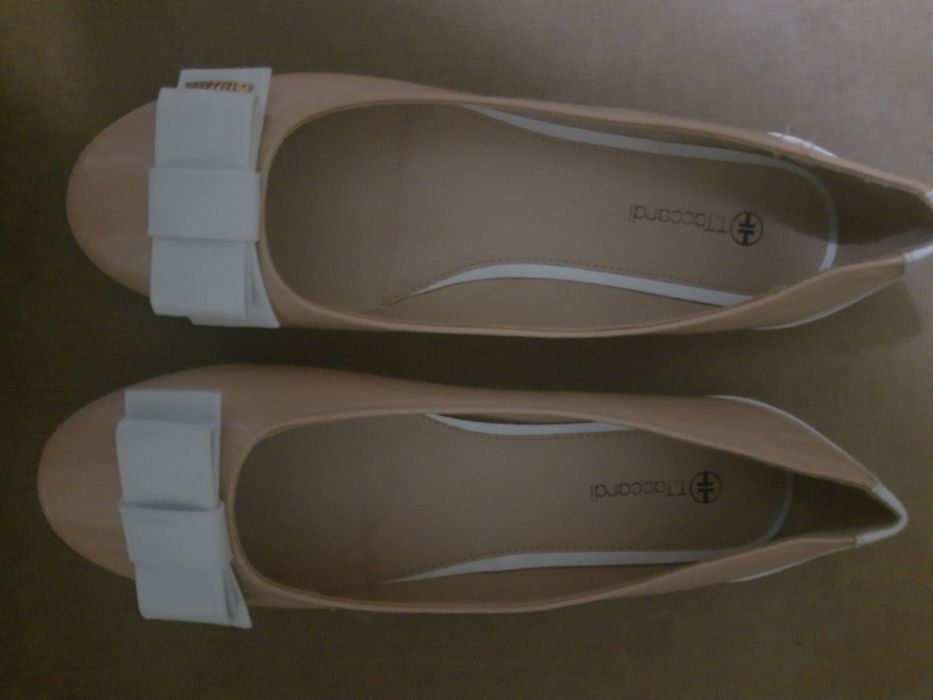 Продам  балетки  женские