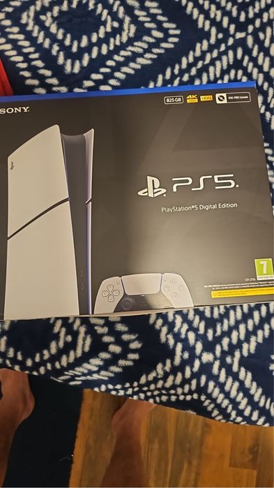 PlayStation 5 Slim 1TB Sigilat