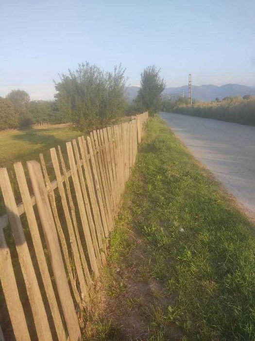 Teren intravilan cu fundație și fântână proprie, Zăvoi – Caraș