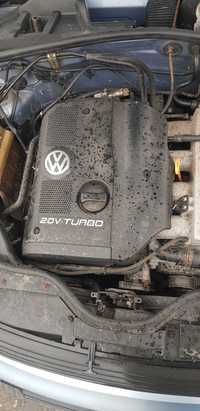 Motor Volkswagen Passat 1.8 20V Benzia