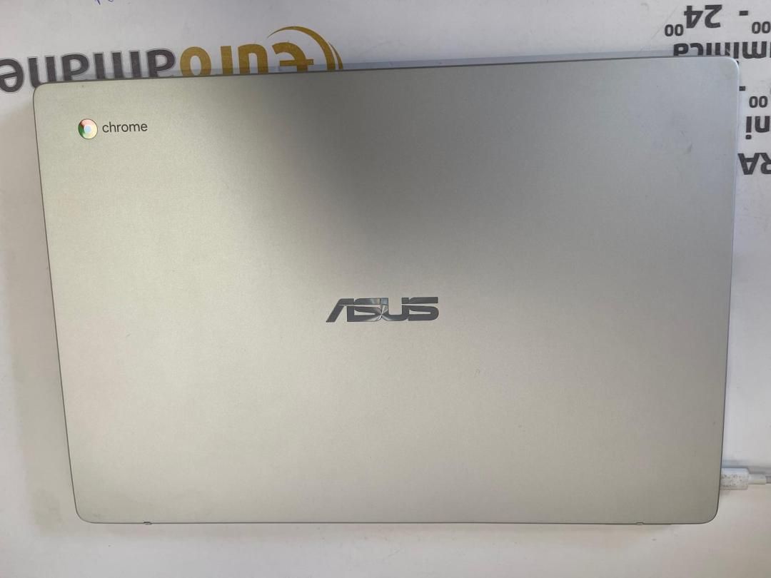 Laptop ultraportabil Asus Chromebook C523N -A-