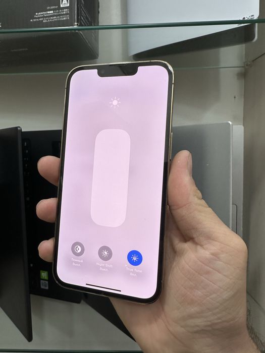 Iphone. 13.  Pro