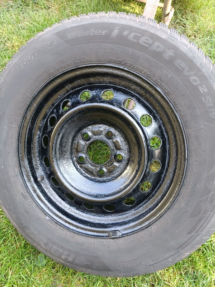 Anvelope iarna 215 70 R16 Hankook 2021 + jante tabla