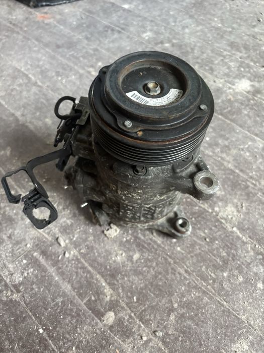 Компресор климатик бмв 520д ф10(n47)