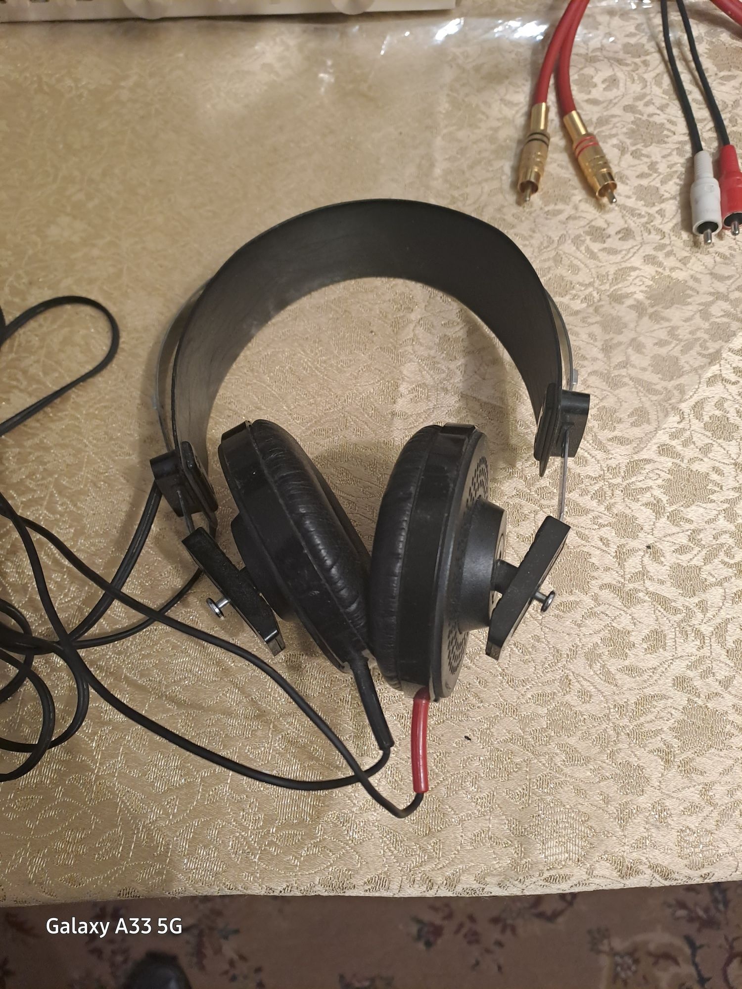 Casti Sennheiser HD65TV