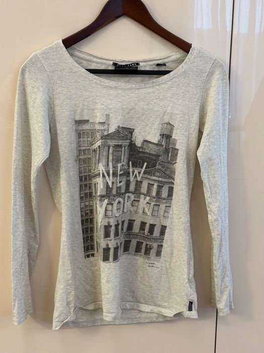 Маркови Дамски Блузи