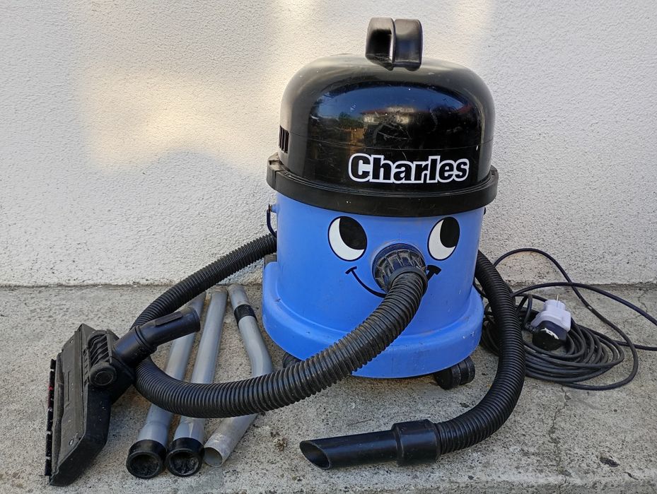 Aspirator Numatic Charles
