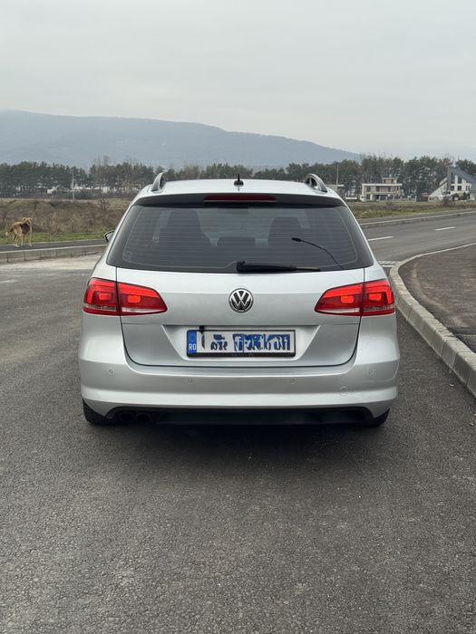 Vând Volkswagen Passat Variant 2.0 TDI Automat