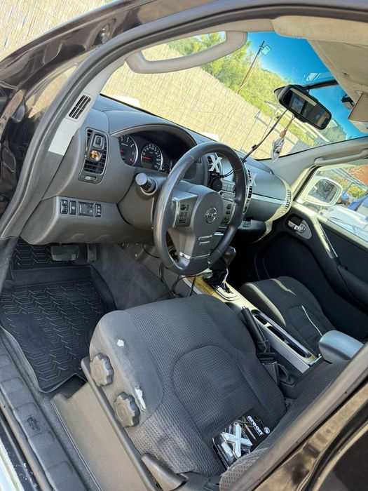 Vând Nissan Pathfinder 2005 negociabil