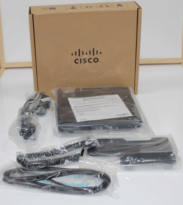 IP телефон Cisco CP-6921