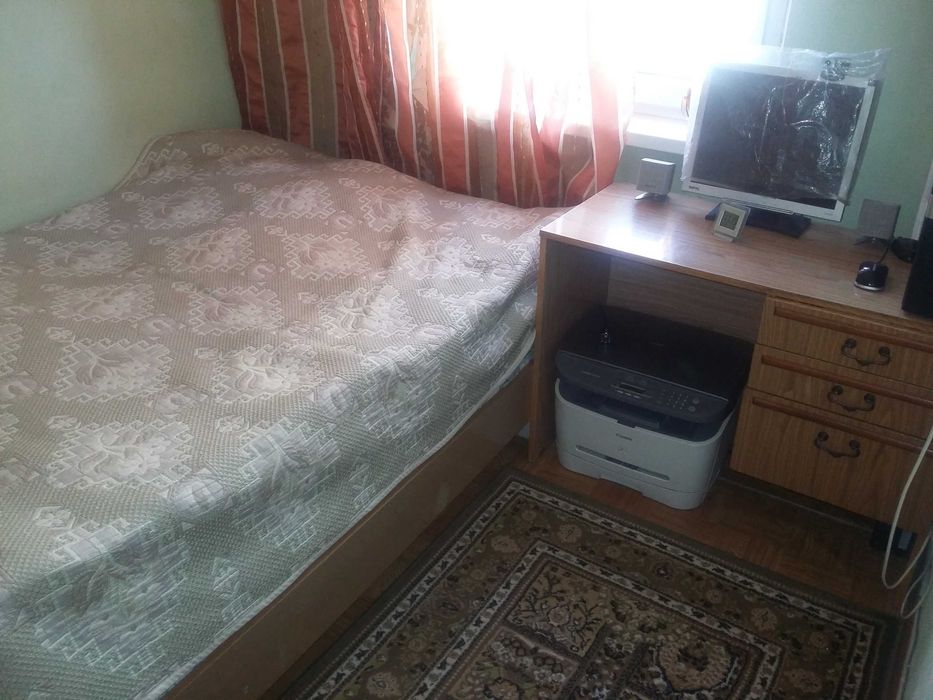 продам дешево спальный гарнитур, б/у, Казахстан