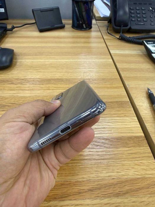 Продаю Samsung S20 Plus Vietnam (Свой)