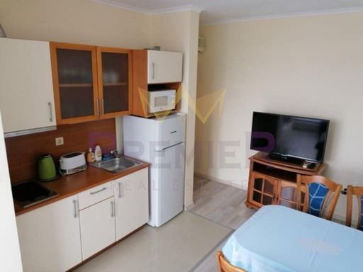 Продава се Двустаен апартамент в к.к. Слънчев бряг - 68 кв.м за 1250 €/кв.м - Снимка #2