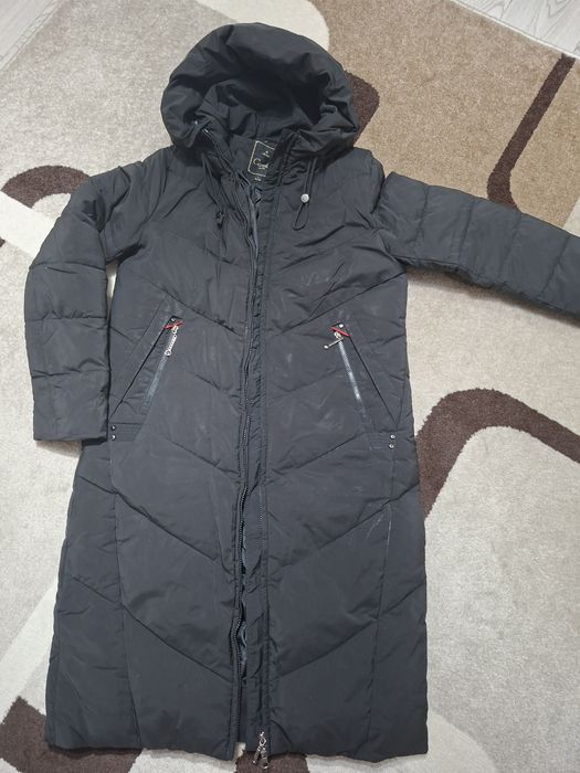 Продам пуховик,в отличном состоянии.