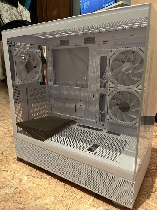 Продам системный блок ARDOR GAMING. Ssd накопитель на 480 гб.