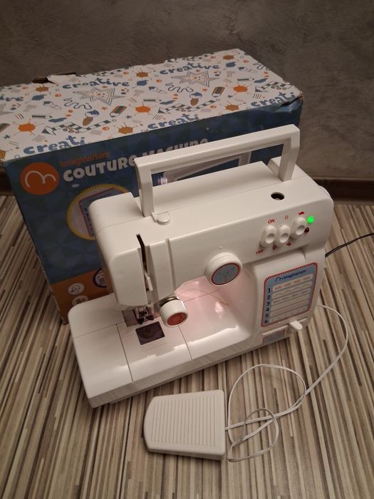 Mașina de cusur copii 8+