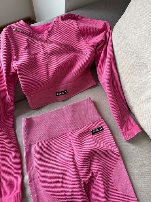 Спортен екип Genezis