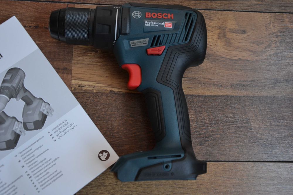 Нов безчетков винтоверт Bosch 18V