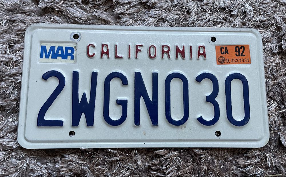 Placuta/nr/numar inmatriculare masina California Sua