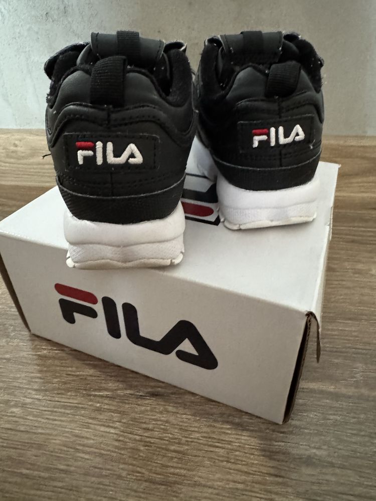 Детски маратонки Fila