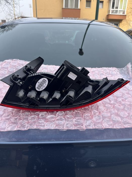 Stop stanga spate Volkswagen Passat