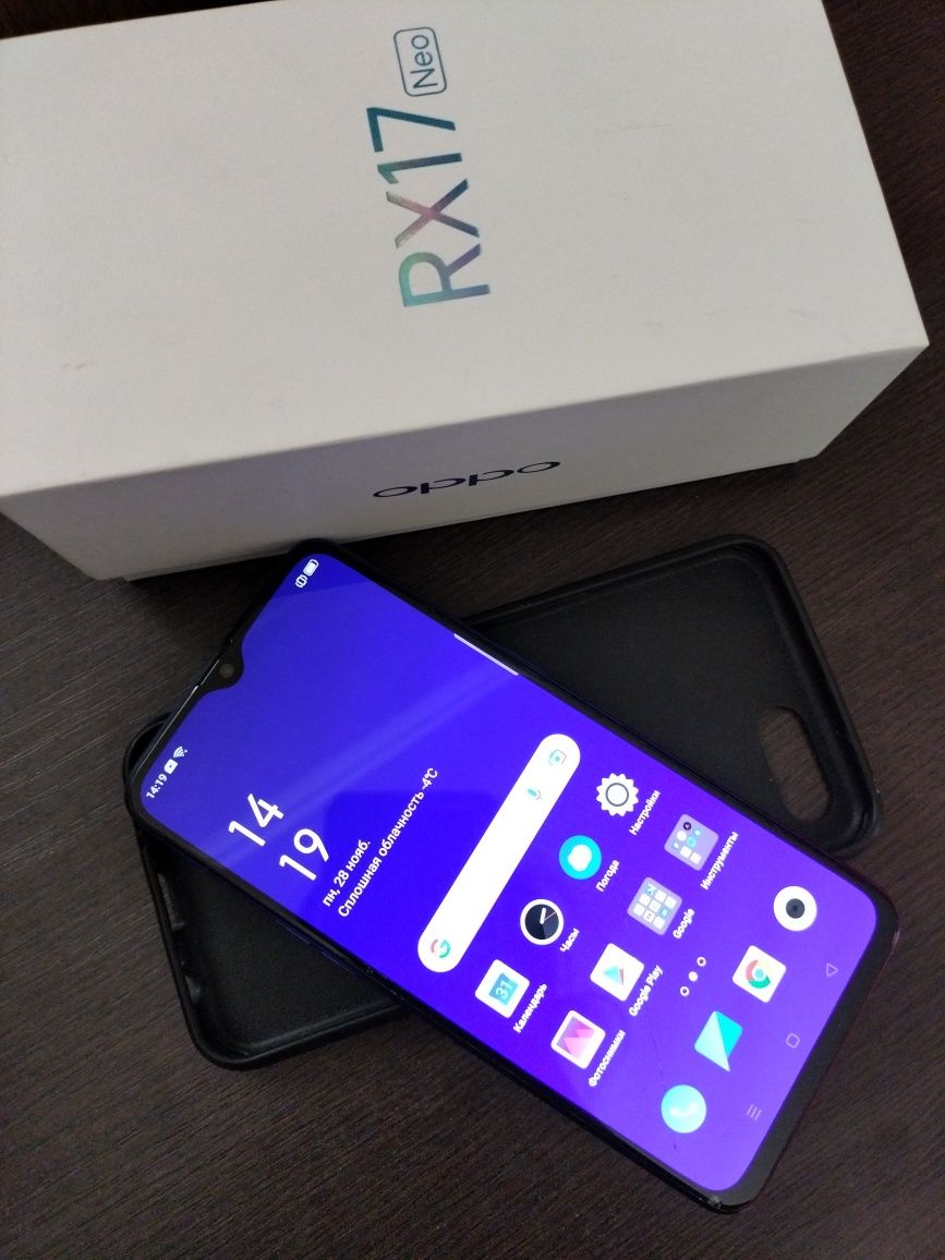 Б/у смартфон,с высокой скоростью Oppo RX 17 Neo