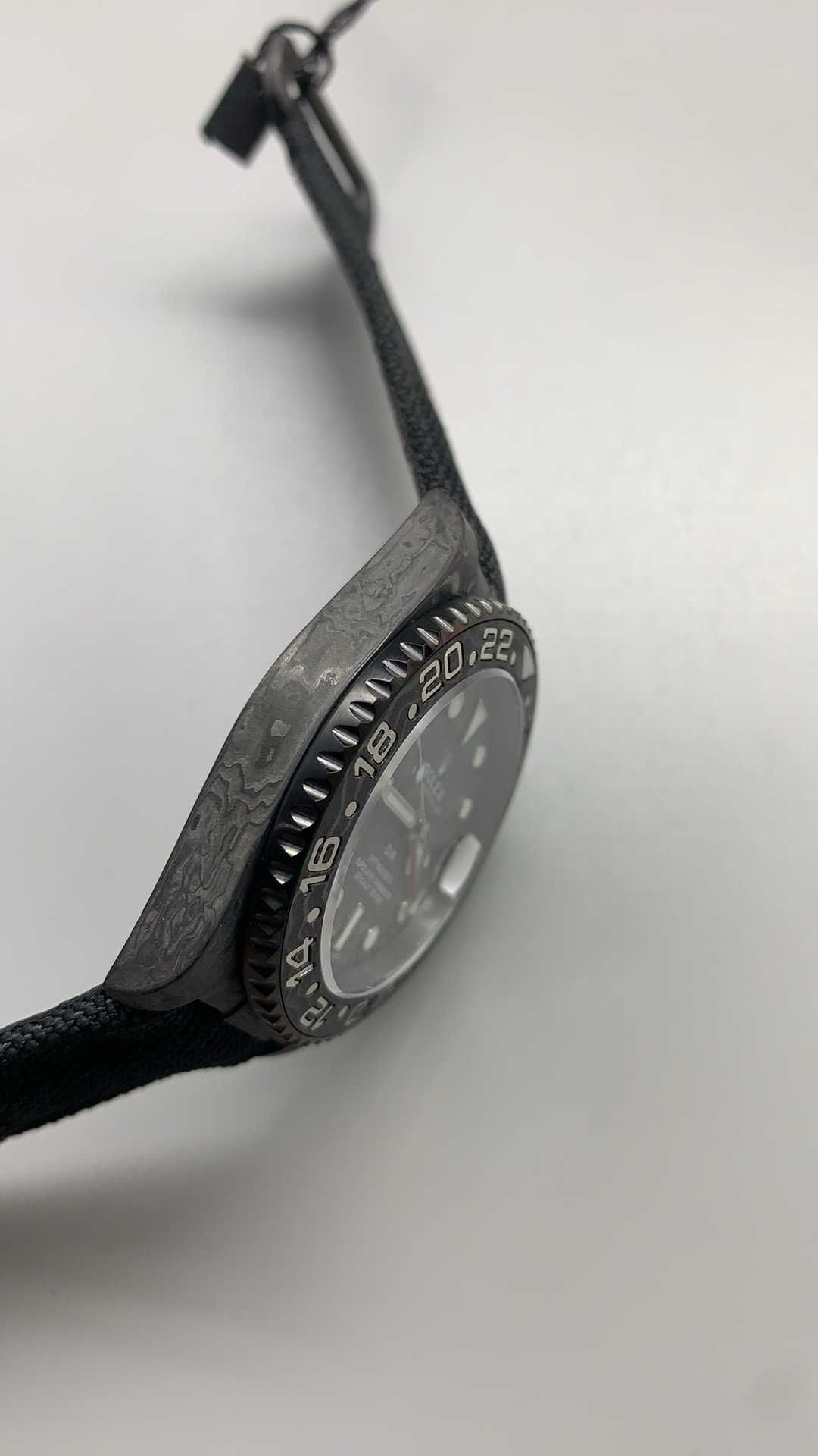 Rolex Gmt-Master Carbon Fiber