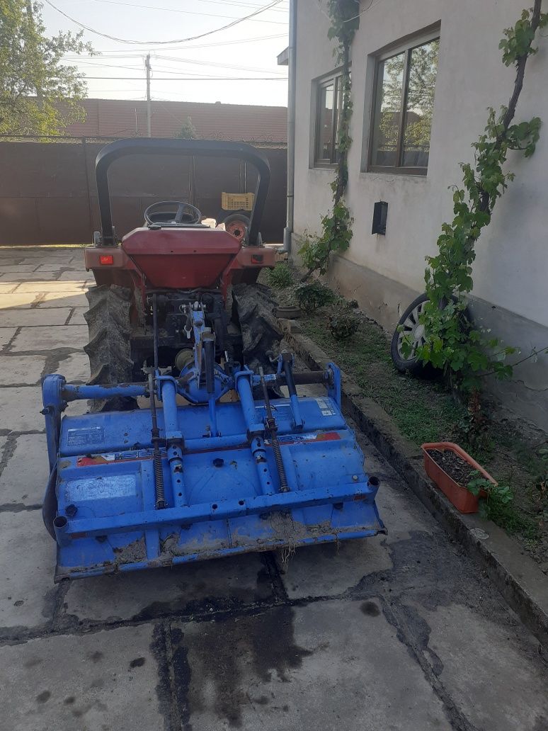Tractor japonez 17 cp
