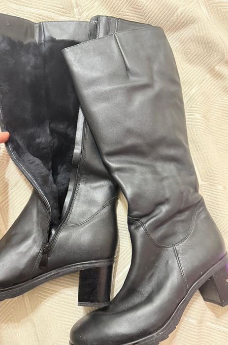 Женские сапоги, кожаные