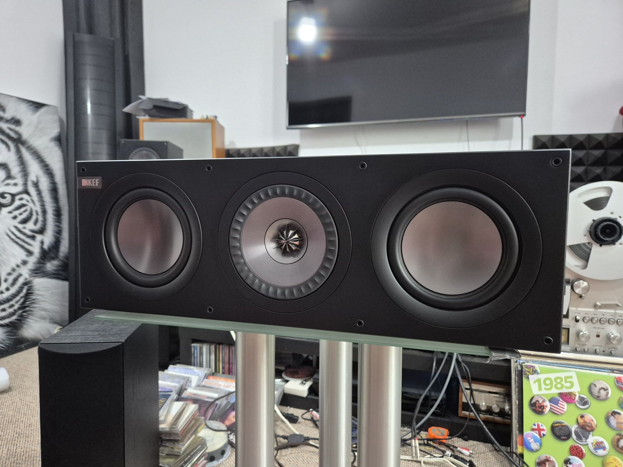 Kef Q200c boxa centru High End