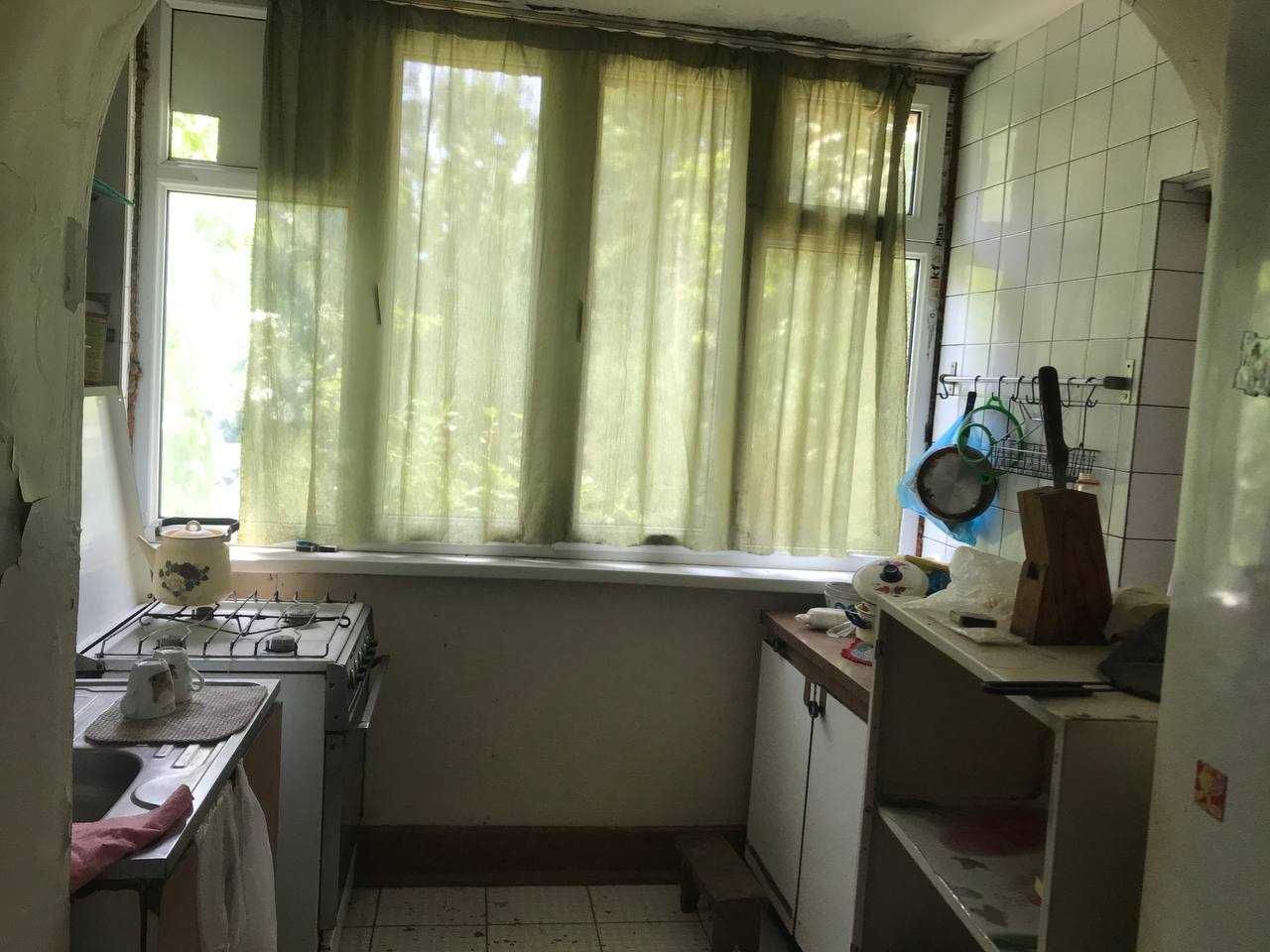 Продается 3х комнатная квартира второй этаж