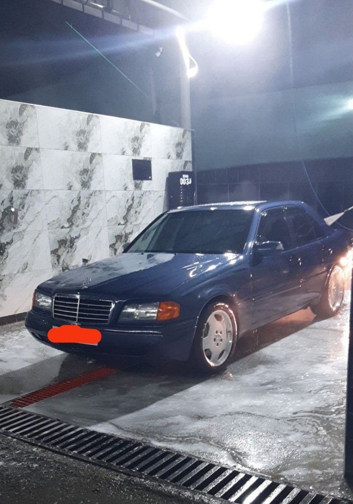 W202 мерседес бенз сотилади