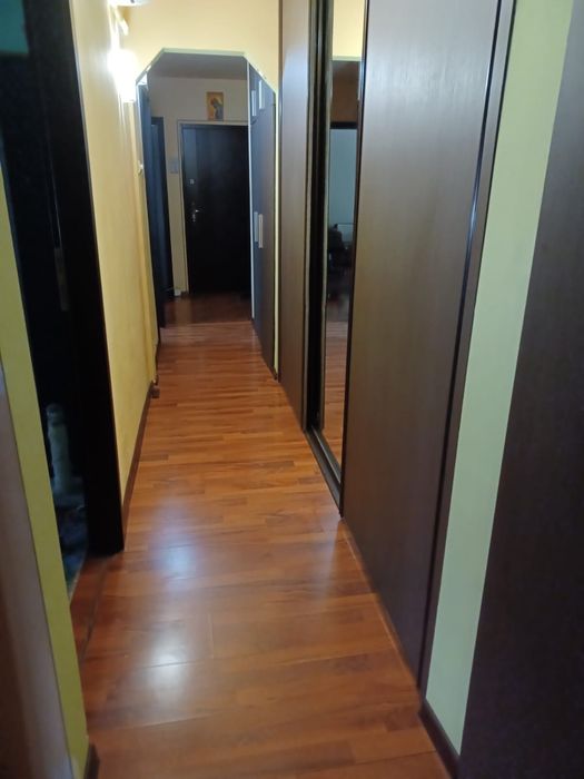 Apartament 3 camere Constanta zona Balada