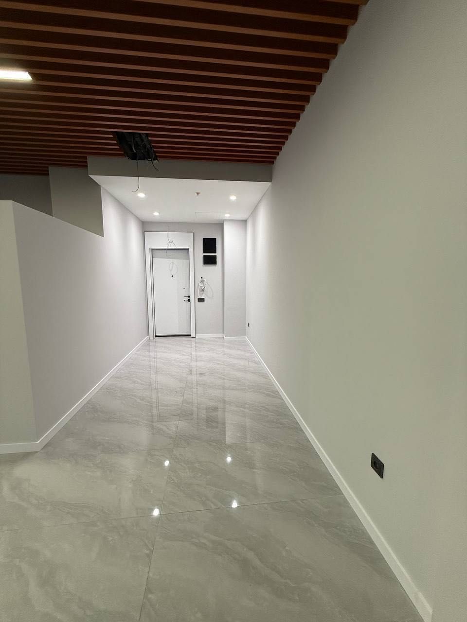 Nest One Sotuvda Tijorat Joyi 91 m2 remont Tashkent City Shayxontohur